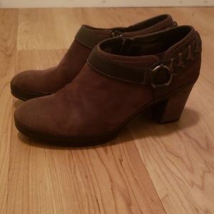 Clark's Artisan Ankle Boots